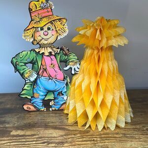 1979 Beistle Scarecrow Honeycomb Haystack Vintage‎ Halloween Fall Decor